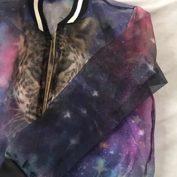 Bomber jacket - Picture 2 of 3